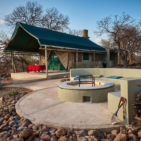 Zuricamp - Tent Zahir 추메브 외부 사진