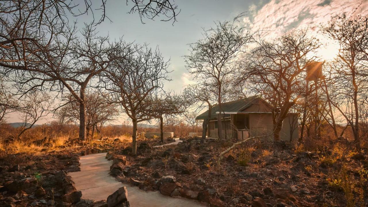 Zuricamp - Tent Zahir 추메브 외부 사진