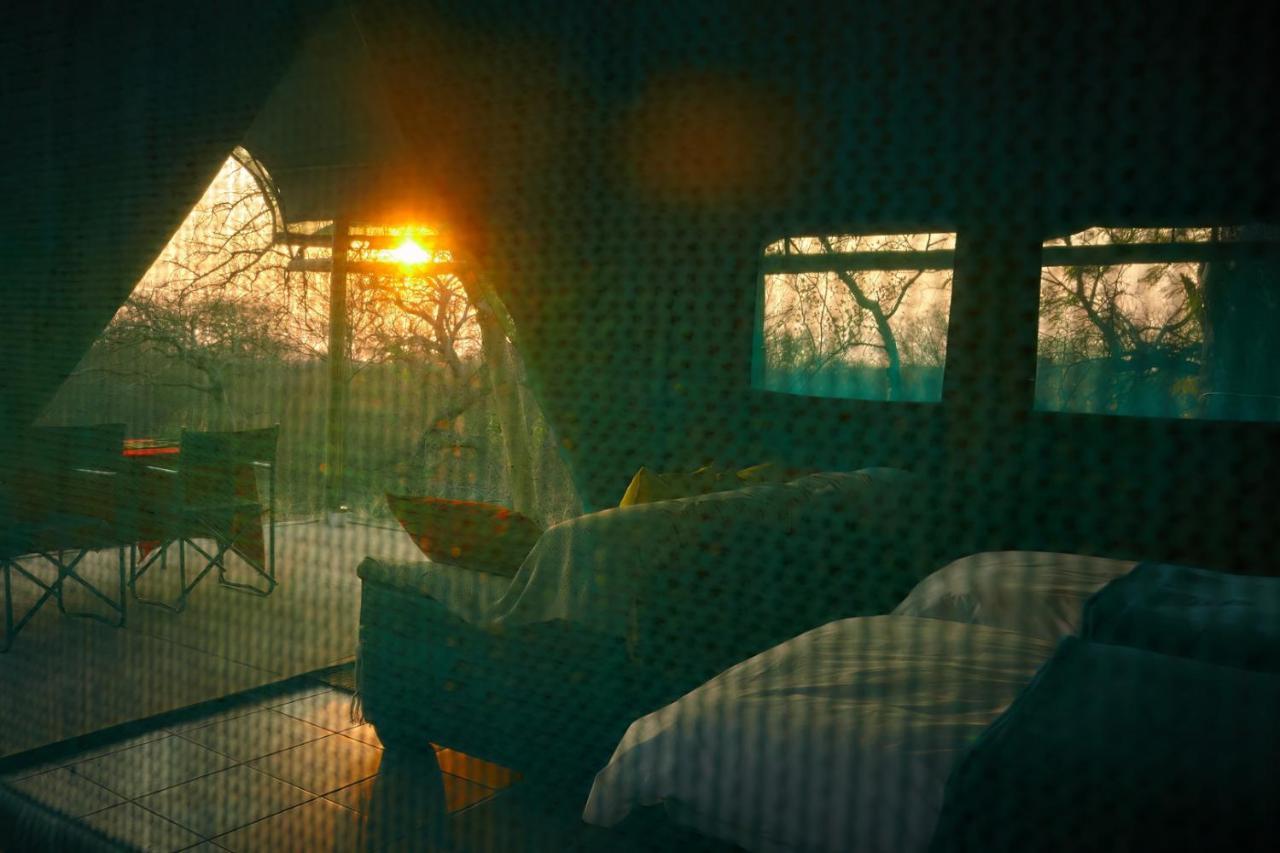 Zuricamp - Tent Zahir 추메브 외부 사진